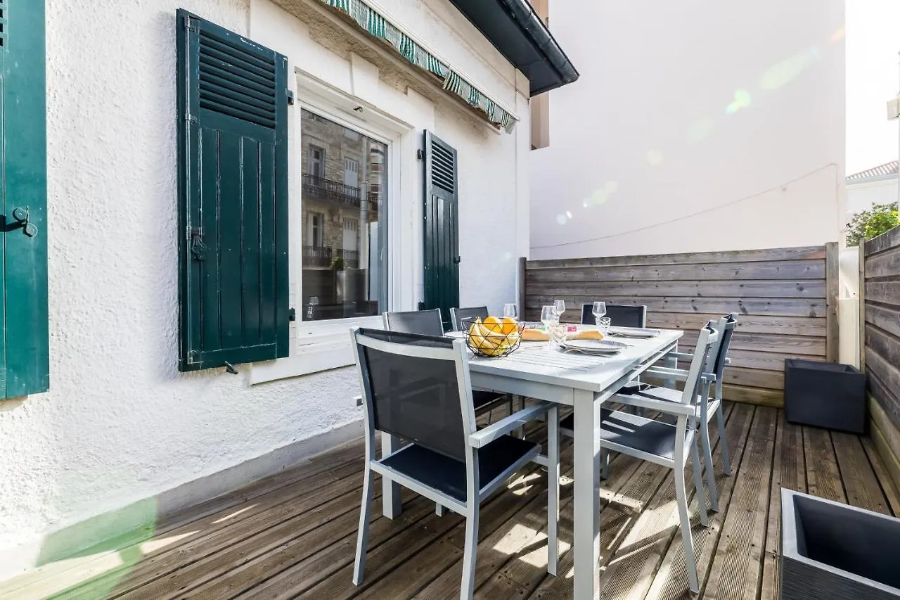 Pop Keyweek Apt 3 Bedrooms With Terrace & Parking Biarritz City Center Fransa